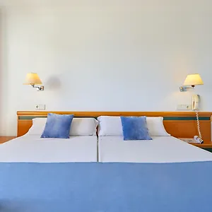 gavimar-cala-gran-costa-del-sur-hotel-resort.allmallorcahotels.com/