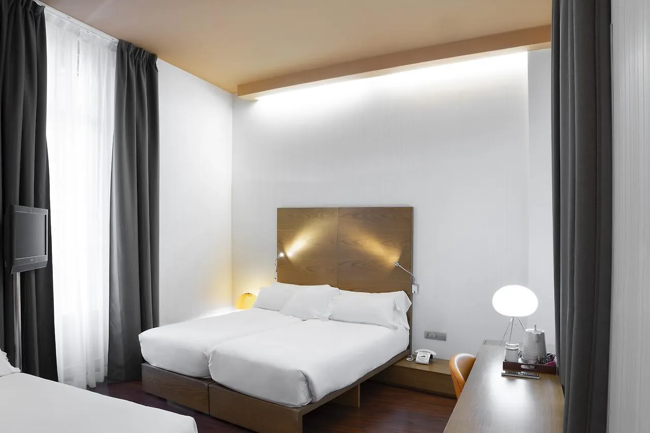 Petit Palace Plaza Málaga Hotel