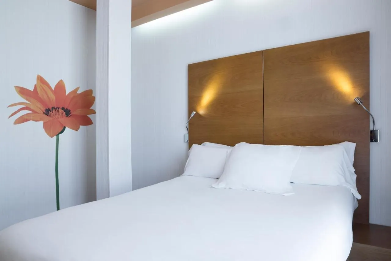 Petit Palace Plaza Malaga 4*,